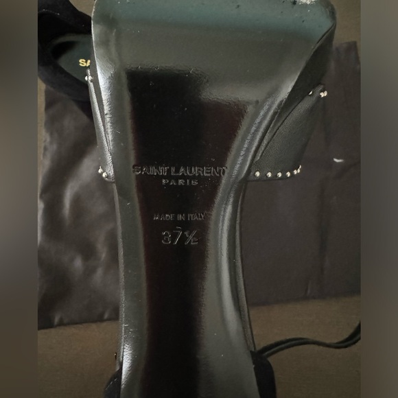 Saint Laurent bow embellished studded leather and suede platform heels - Picture 7 of 8